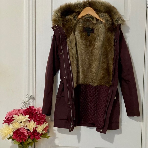 Danier fur parka - Picture 2 of 3